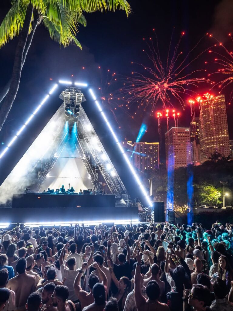 ¡Ultra Miami 2026: Los Sets Completos de Martin Garrix, Hardwell y Prydz Ya en YouTube!